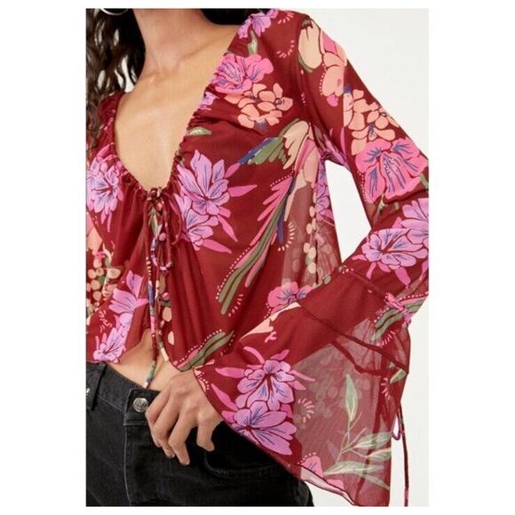 Free People Piece of Paradise Bell Sleeve Floral Mesh V-Neck Blouse Large New e3 - Picture 6 of 15